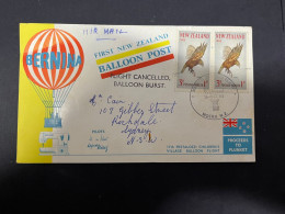 20-5-2024 (5 Z 39) New Zealand FDC - 1965 - Birds (Health Camp Stamp On Special BERNINA Hot Air Balloon Card) - FDC