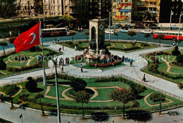 73843176 Istanbul Constantinopel TK Taksim Et Le Monument De La Republique  - Turquia
