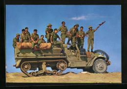 AK Israelitische Soldaten In Uniform Auf Halbkettenfahrzeug  - Judaisme