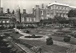 71913527 Middlesex Hampton Court Palace Pond Garden - Other & Unclassified