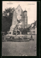 AK Radolfzell, Kriegerdenkmal Vor Wohnhäusern  - Radolfzell