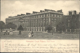 10986128 Hampton Court Palace East Front Hampton - Herefordshire