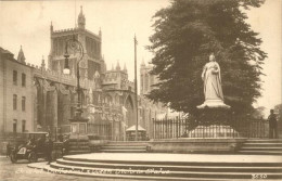 10985936 Bristol UK Queen Victoria Statue Cathedral Bristol, City Of - Bristol