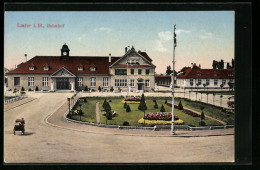 AK Lahr I. B., Bahnhofsgebäude Mit Anlagen Und Strasse  - Lahr