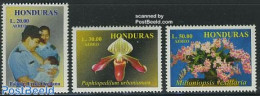 Honduras 1999 Mother Day 3v, Mint NH, History - Nature - Women - Flowers & Plants - Unclassified