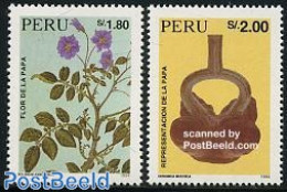Peru 1995 Potatoes 2v, Mint NH, Health - Various - Food & Drink - Agriculture - Food