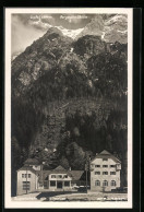 AK Zugspitze, Zugspitzbahn Mit Zugspitz-Hotel Und Blick Zur Bergstation  - Seilbahnen
