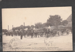 25 - VALDAHON  - Camp Du Valdahon - La Vie Au Régiment - Les Fourragères - Other & Unclassified
