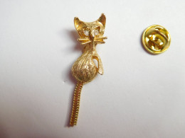 Beau Pin's En Relief  , Chat , Mistigri - Animaux