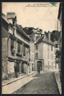 CPA La Roche-Guyon, Rue De Poissy, Vieille Maison  - La Roche Guyon