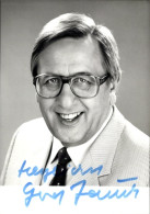 CPA Schauspieler Gerd Jauch, Portrait, Brille, Autogramm - Actors