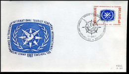 1407 -  FDC - Wereldjaar Van Het Toerisme - Stempel : Bruxelles / Brussel - 1961-1970