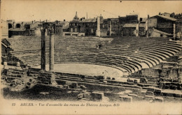 CPA Arles Bouches Du Rhône, Vue D'ensemble Des Ruines Du Theatre Antique - Other & Unclassified