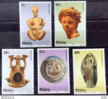 D220  Ceramics - Malta MNH - 2,85 (40-270) - Sonstige & Ohne Zuordnung