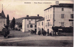 15 - Cantal -  MASSIAC -  Hotel Monier Et Gendarmerie - Autres & Non Classés