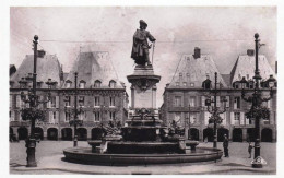 08 - Ardennes -  CHARLEVILLE - Statue De Charles De Gonzague - Charleville