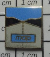811B Pin's Pins / Beau Et Rare / MARQUES / MAP ROUTE BIEN DROITE - Trademarks
