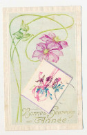 CPA Avec Petit Calendrier 1907 (1)  Fleurs Gaufrées Bonne Et  Heureuse Année - New Year