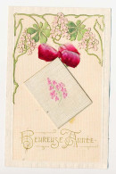 CPA Avec Petit Calendrier 1907 (6)  Fleurs Gaufrées  Ruban  Heureuse Année - Nouvel An