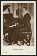 AK Schauspieler Adolphe Menjou Spielt Auf Piano  - Actors
