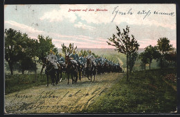 AK Dragoner Auf Dem Marsche, Kavallerie  - Guerre 1914-18