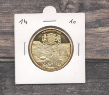Médaille Souvenirs&Patrimoine : Arromanches Blason (couleur Or) - 2010 - Altri & Non Classificati