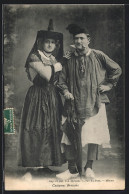 CPA Costumes Bressans, Coiffure Ancienne, Auvergne  - Zonder Classificatie