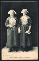 CPA Costumes De Maurienne, Deux Femmes, Auvergne  - Ohne Zuordnung