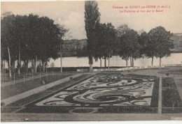 ROSNY Sur SEINE   Le  Parterre Du Château - Rosny Sur Seine