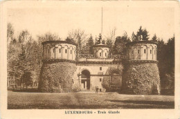 Postcard Luxembourg Trois Glands - Luxemburg - Town