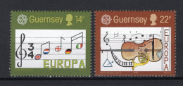 (B) Guernsey CEPT 322/323 MNH - 1985 - 1985