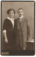 Fotografie A. Wertheim, Berlin, Königstr., Johannes Und Margarete Suiker`s Erstes Bild Als Eheleute  - Personnes Anonymes