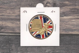 Médaille Souvenirs&Patrimoine : Sword Beach  (couleur Or) - 2010 - Sonstige & Ohne Zuordnung