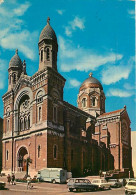 Automobiles - Saint Raphael - La Cathédrale - Flamme Postale De Saint Raphael - CPM - Voir Scans Recto-Verso - PKW