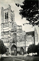 89 - Auxerre - La Cathédrale Saint Etienne - CPSM Format CPA - Automobiles - Carte Neuve - CPM - Voir Scans Recto-Verso - Auxerre