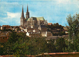 28 - Chartres - La Cathédrale - Vue Générale - CPM - Voir Scans Recto-Verso - Chartres