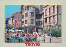 10 - Troyes - Secteur Piétonnier - Place Alexandre Israël - Terrasse De Café - Vieilles Maisons Champenoises à Pans De B - Troyes