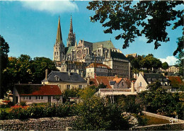 28 - Chartres - Vue Générale De La Cathédrale - CPM - Voir Scans Recto-Verso - Chartres