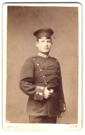 Fotografie Gebr. Meckes, Ulm, Einjährig-Freiwilliger Karl Friedrich Bellino In Uniform, Bellino & Cie. Metall-Werk  - Krieg, Militär