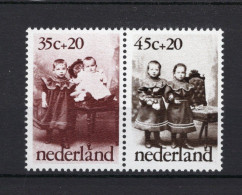 NEDERLAND 1060/1061 MNH 1974 - Kinderzegels, Oude Kinderfoto's - Unused Stamps