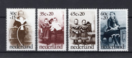 NEDERLAND 1059/1062 MNH 1974 - Kinderzegels, Oude Kinderfoto's - Ungebraucht