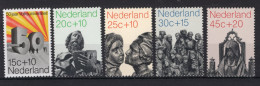 NEDERLAND 985/989 MH 1971 - Zomerzegels - Nuovi