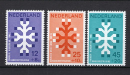 NEDERLAND 927/929 MNH 1969 - Kankerbestrijding - Nuovi