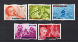 NEDERLAND 870/874 MNH 1966 - Kinderzegels, Levensstadia Kinderen -2 - Ongebruikt