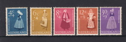 NEDERLAND 707/711 MH 1958 - Zomerzegels, Klederdrachten - Neufs