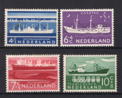 NEDERLAND 688/691 MH 1957 - Zomerzegels, Schepen - Ongebruikt