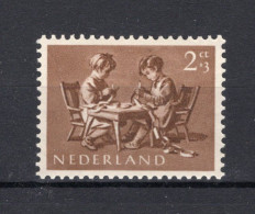 NEDERLAND 649 MH 1954 - Kinderzegels - Nuovi