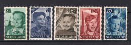 NEDERLAND 573/577 MH 1951 - Kinderzegels - Ongebruikt