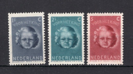 NEDERLAND 444/446 MH 1945 - Kinderzegels - Nuovi
