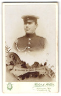 Fotografie Huber & Keller, Mülhausen I. Els., Soldat In Uniform Rgt. 12 Mit Schützenschnur, Passepartout Mit Kaiser   - Krieg, Militär